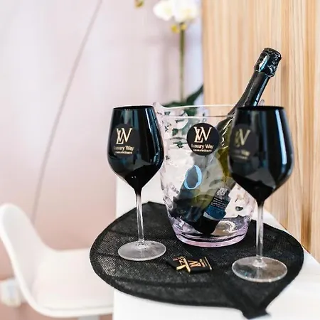 Luxury Way Vanilla 아파트